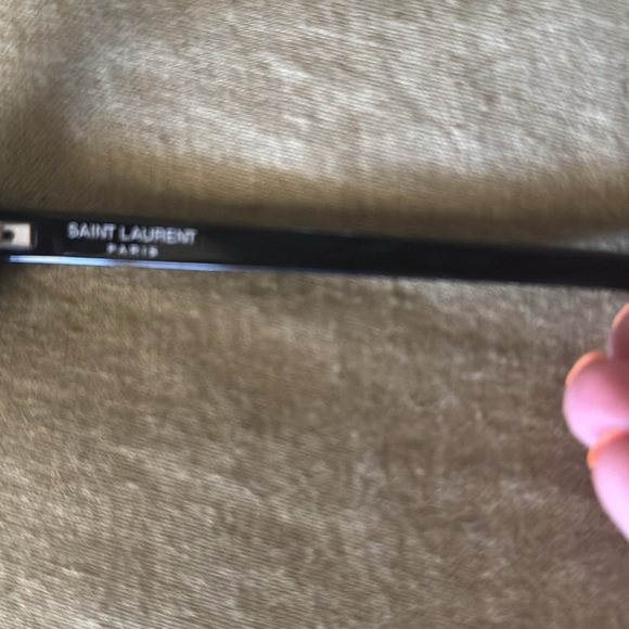 YSL sunglasses - Picture 5 of 7